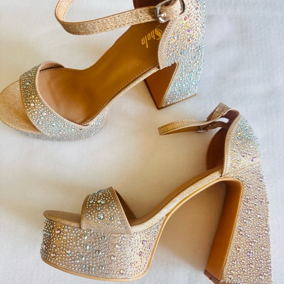 Sheln, rose gold glitter sneaker new size 9 - Picture 10 of 15